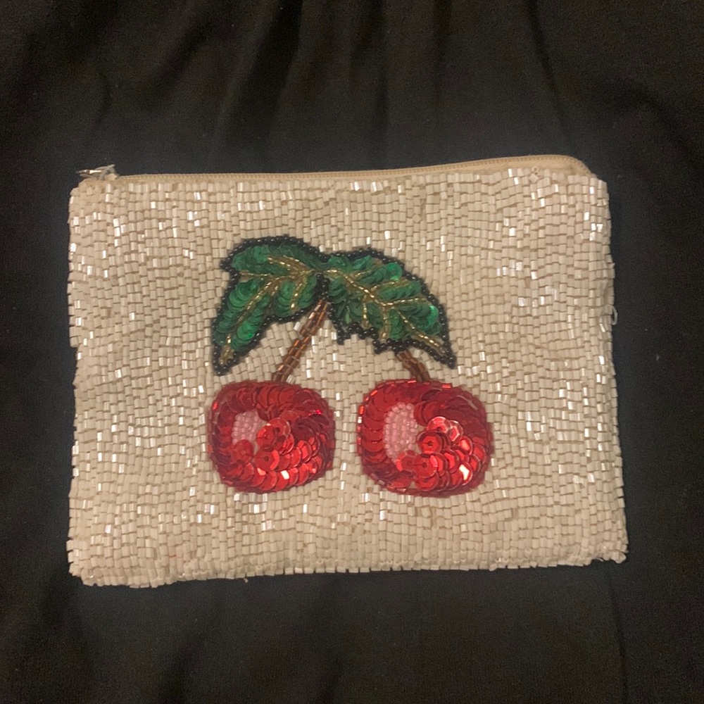VTG Beaded Cherry Change Purse
